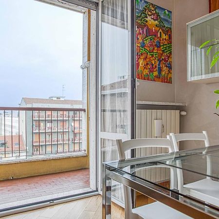 Joivy Vibrant Flat With Balcony Apartment Milan Luaran gambar