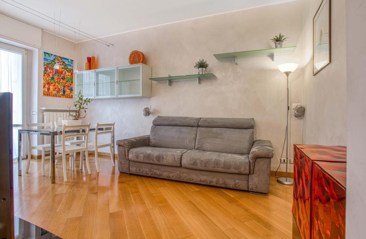 Joivy Vibrant Flat With Balcony Apartment Milan Luaran gambar