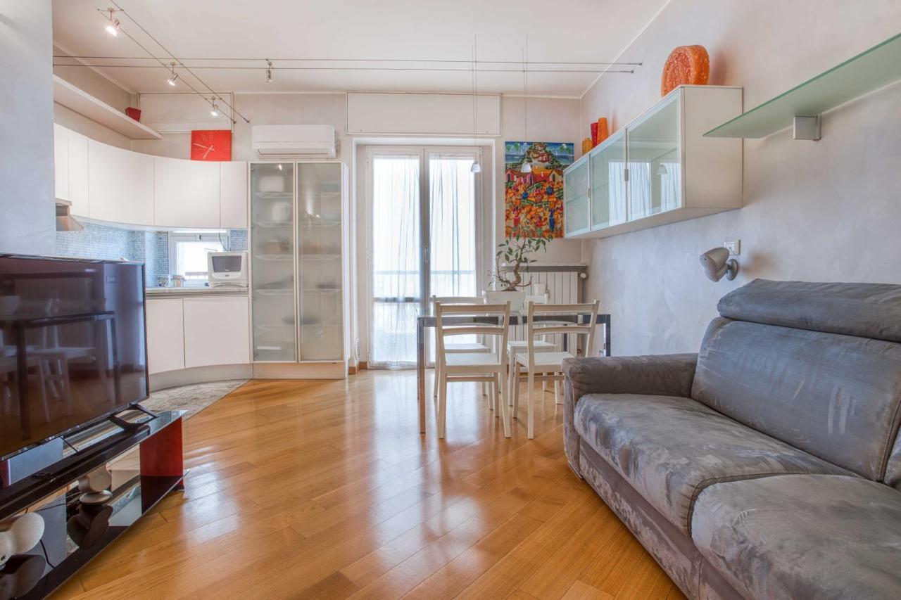 Joivy Vibrant Flat With Balcony Apartment Milan Luaran gambar
